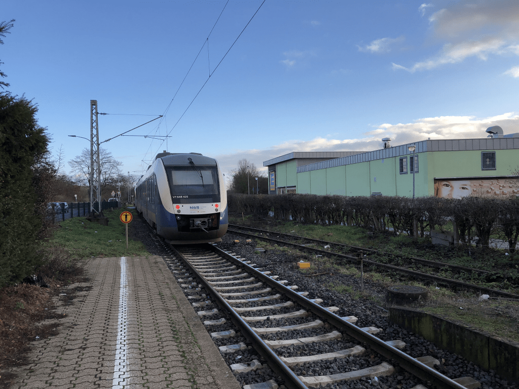 7D4002DE-63D3-4BC0-A294-D420C44D4484