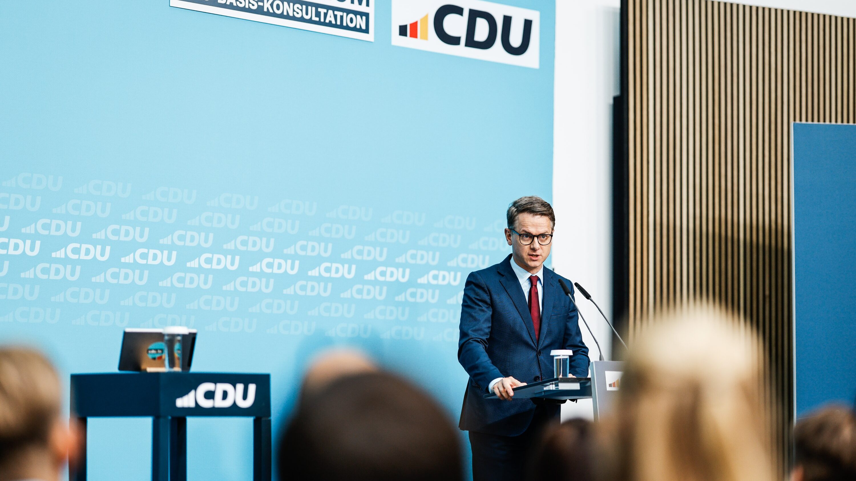 CDU-Generalsekretär Basiskonsultation Social Media