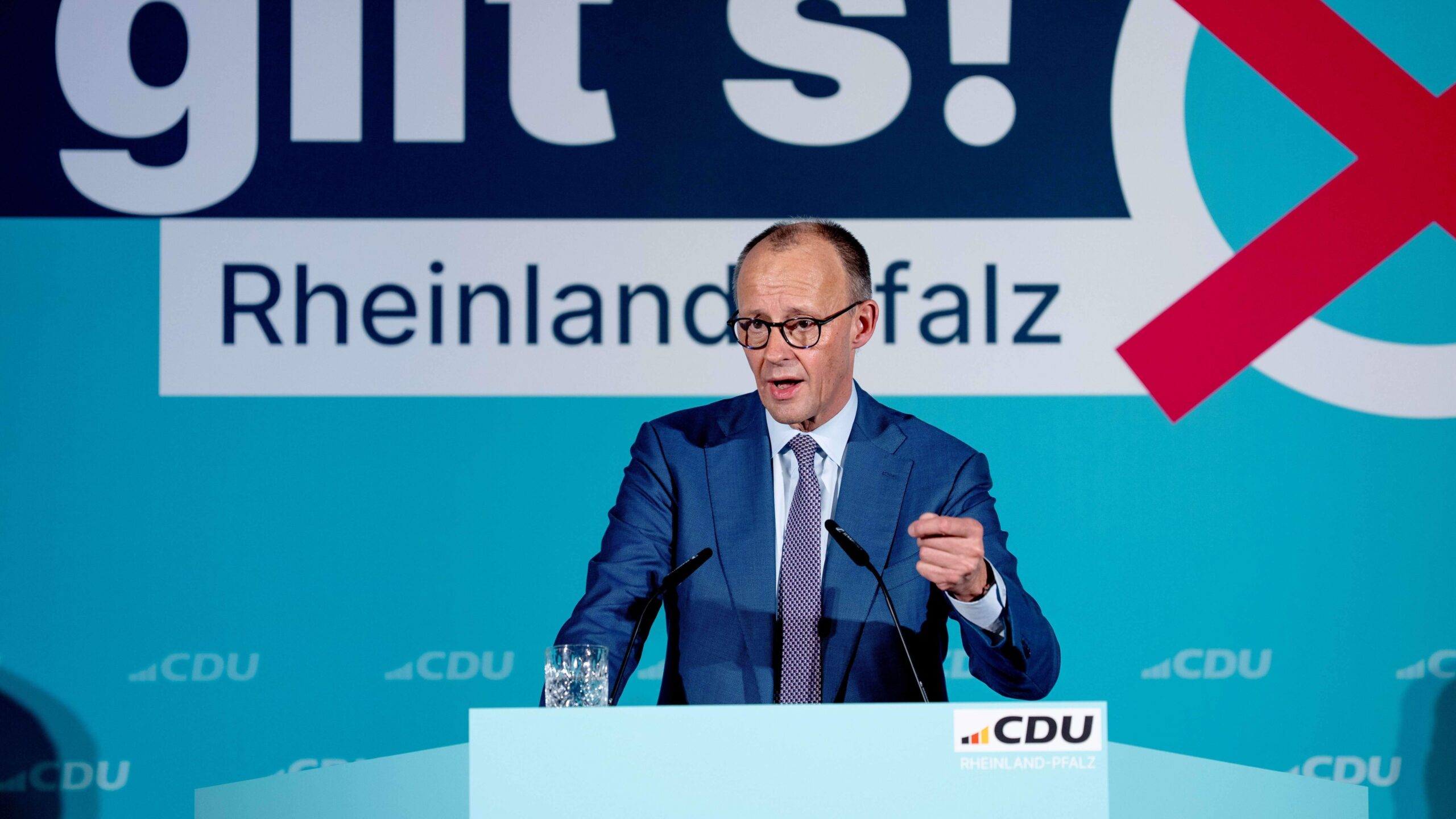Wahlkampfabschluss Rheinland-Pfalz in Bad Dürkheim mit Bundeskanzler Friedrich Merz und CDU-Spitzenkandidat Gordon Schnieder